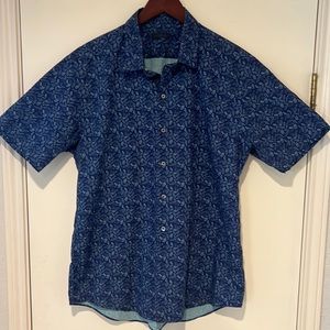 Zachary Proll button up short sleeve size XL
